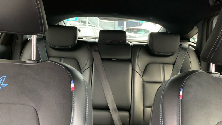 Renault Arkana 1.6 E-Tech FHEV 145 Esprit Alpine 5dr Auto Hybrid Estate